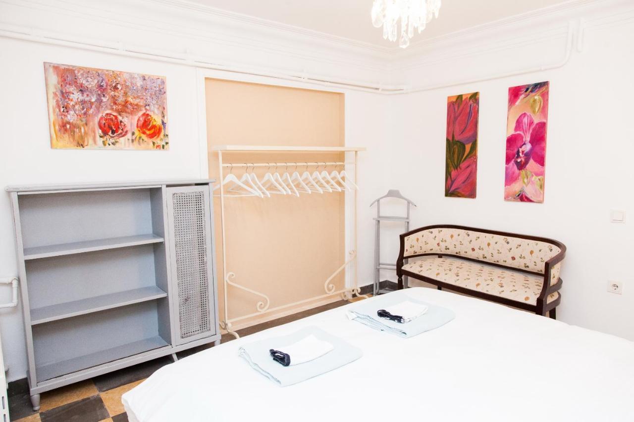 Chic Charming Central Athens Apt. Екстериор снимка